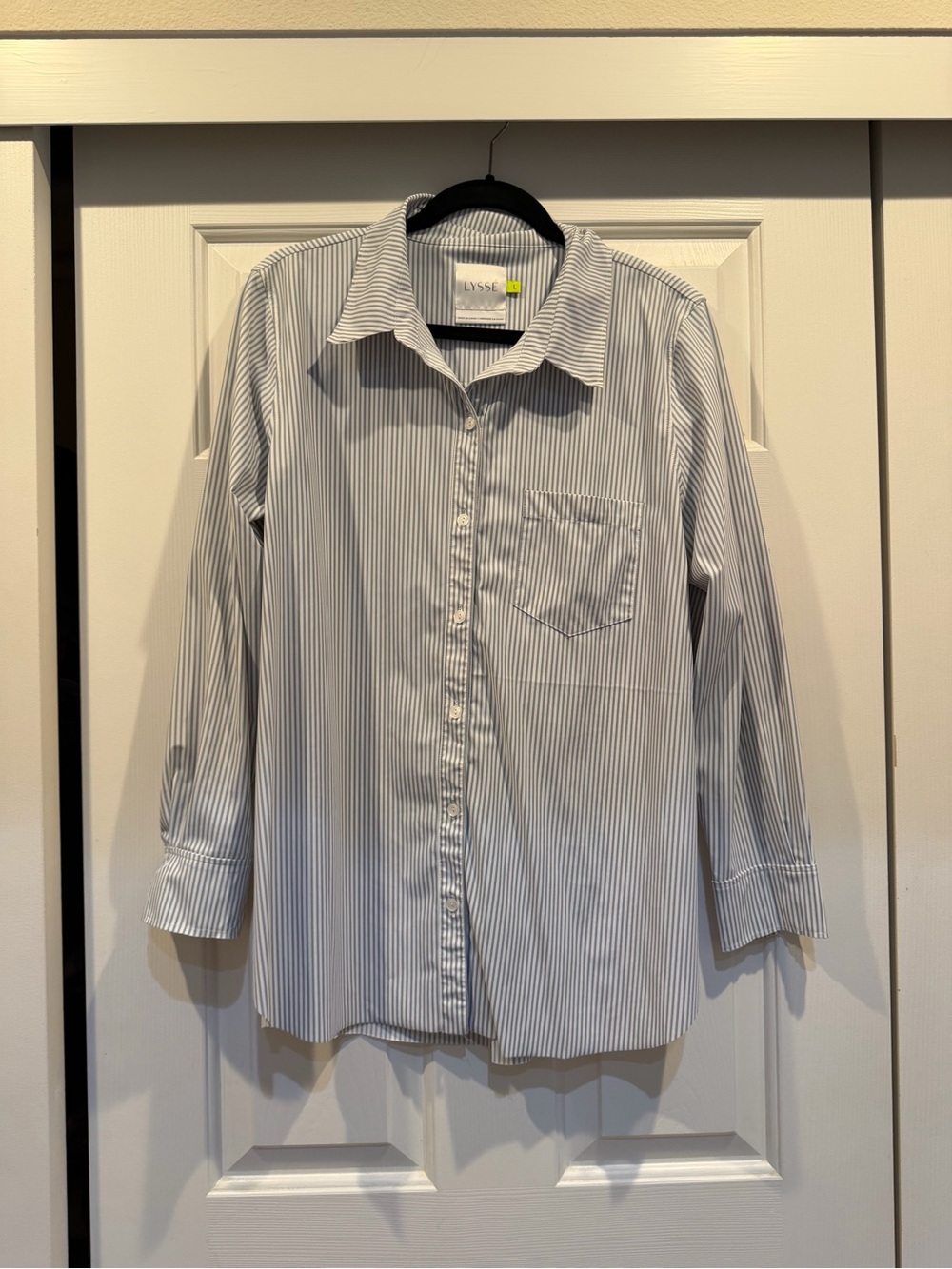 Lysse White Button-Down Shirt with Thin Light Blue Stripes